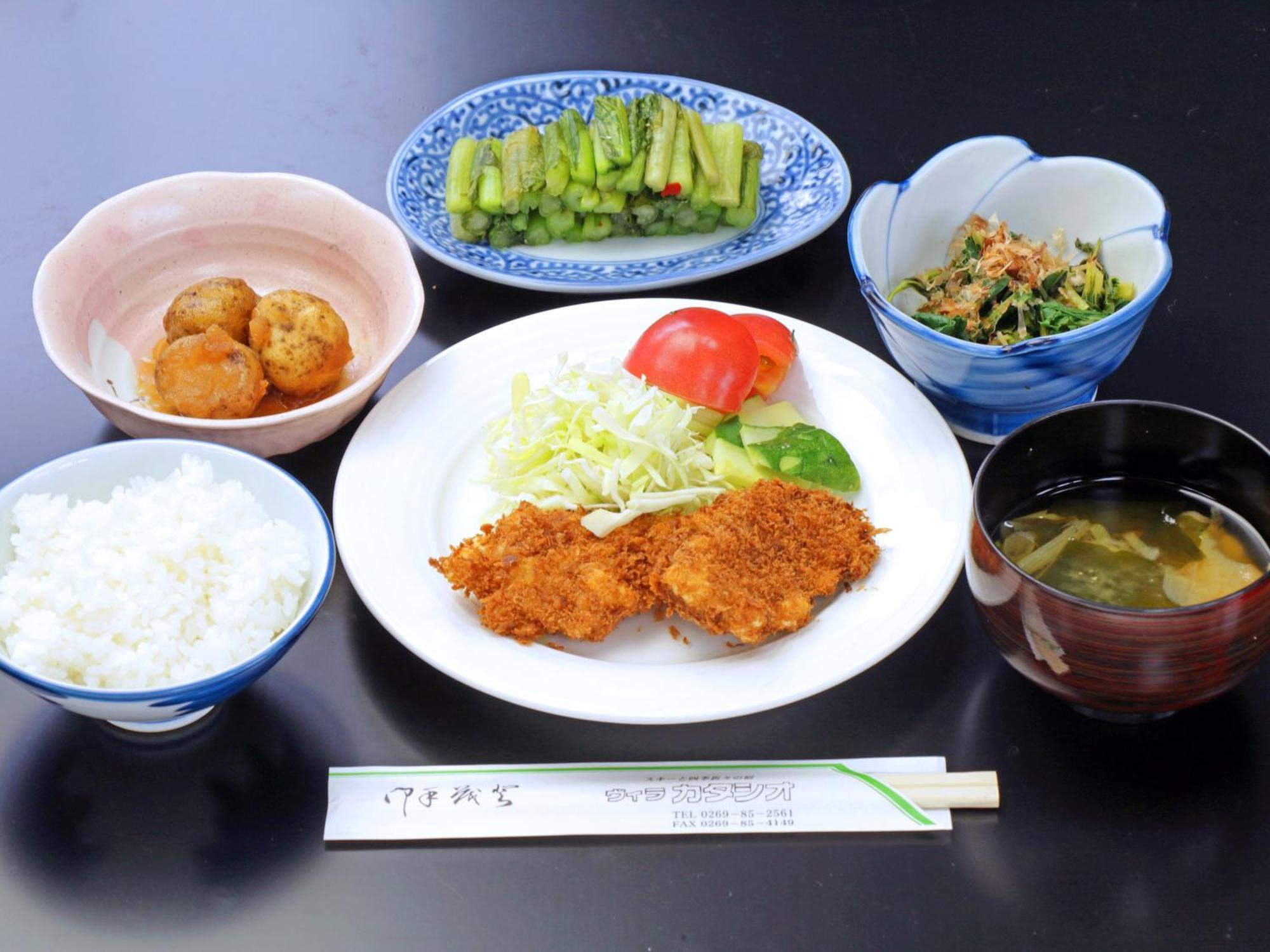 Villa Katashio Nozawaonsen Eksteriør billede