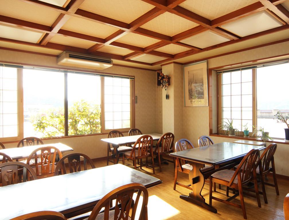 Villa Katashio Nozawaonsen Eksteriør billede