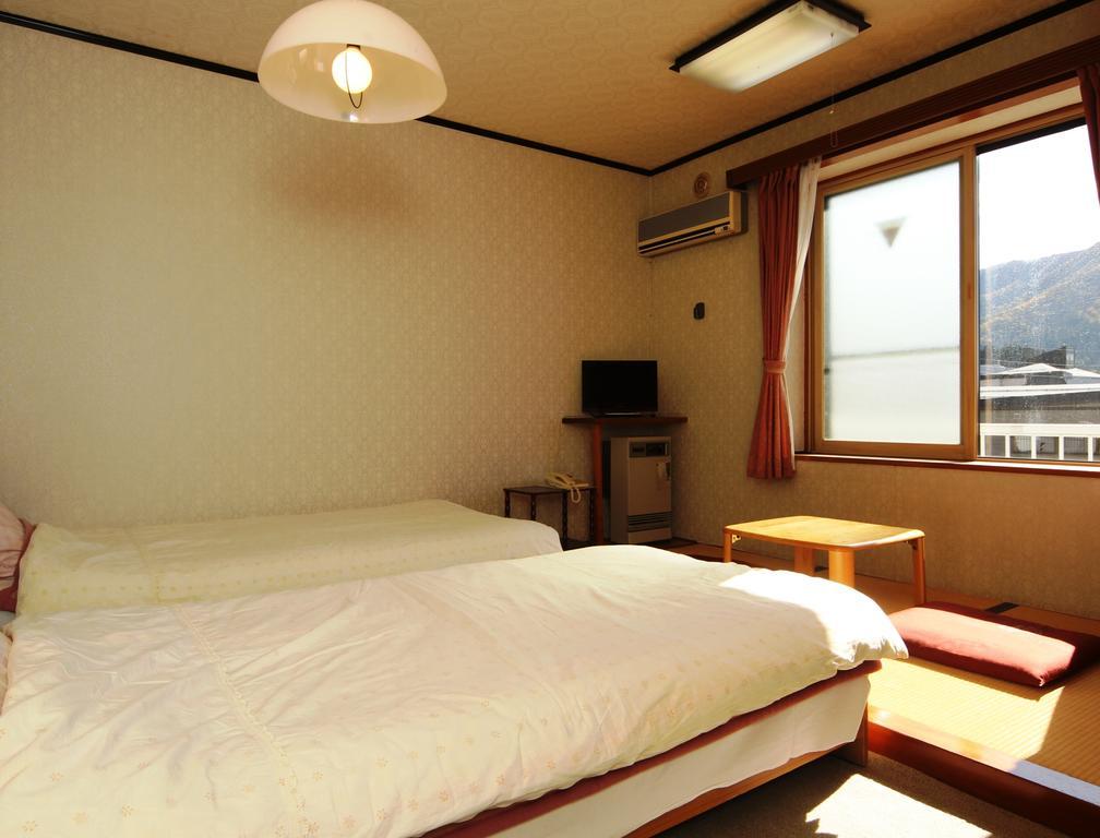 Villa Katashio Nozawaonsen Eksteriør billede